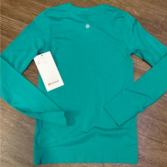 NWT Lululemon Swiftly Relaxed Long Sleeve | Kelly Green - Picture 2 of 3
